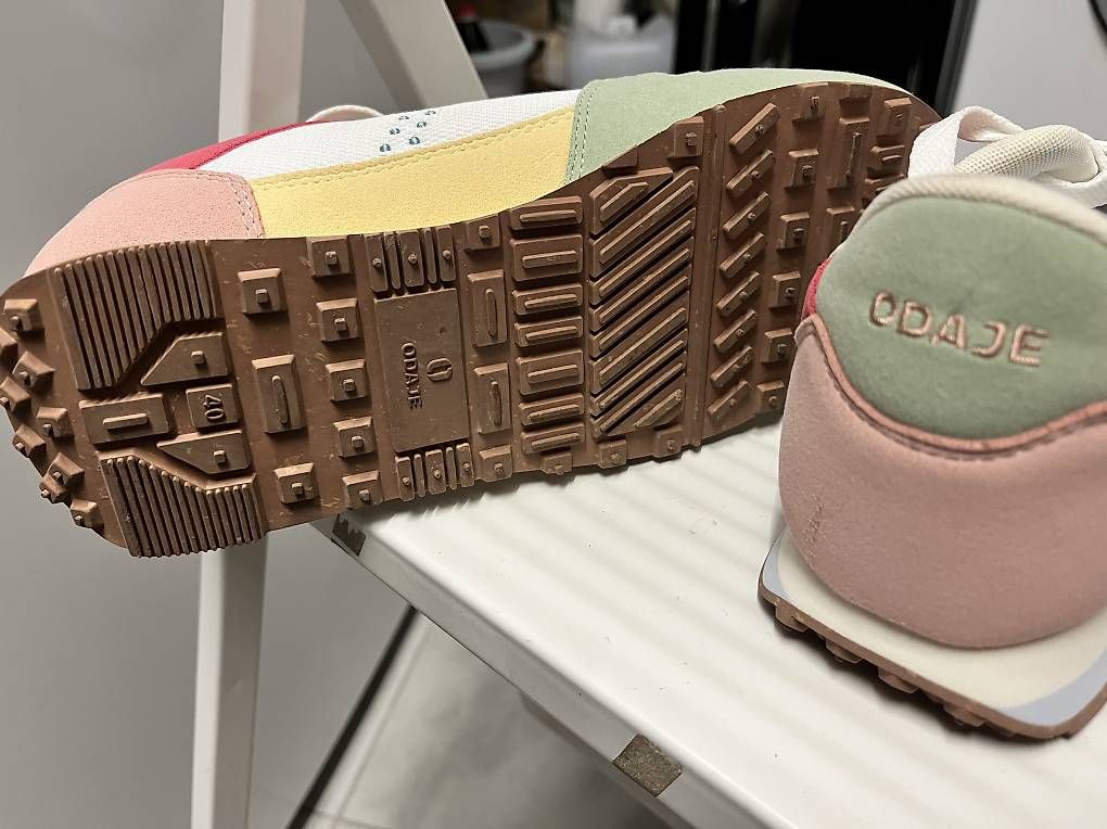 Chaussures femmes: Basket ODAJE, taille 40 neuve – D'occasion à Villars-le-Terroir par Sansan82 2