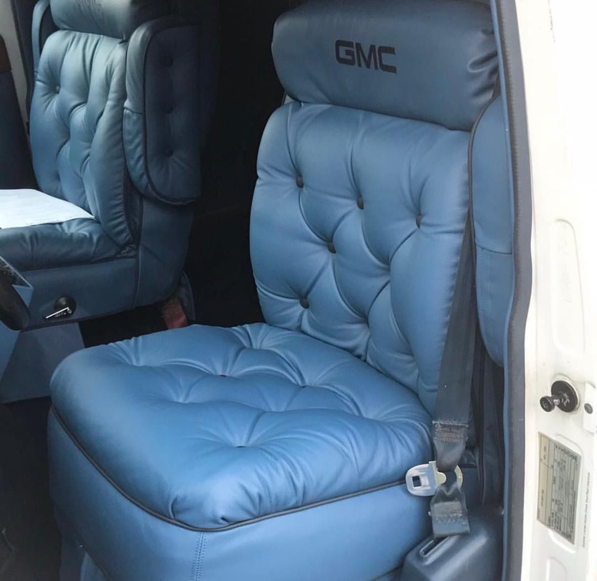 Chevrolet Automobili: Chevrolet / GMC Vandura 2500 – Usato da Eschenbach SG venduto da Rogera2 4