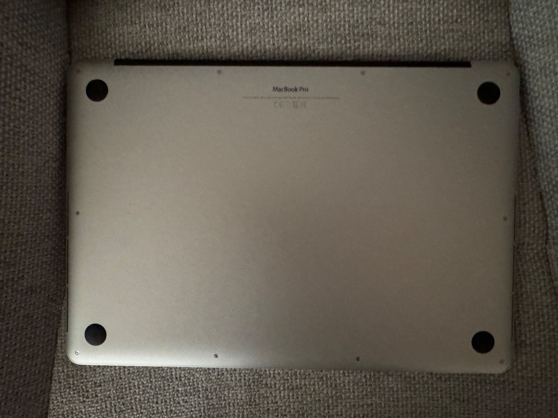 Apple Notebooks: MacBook Pro Retina 15 Zoll – Gebraucht aus Adliswil von Busys 6