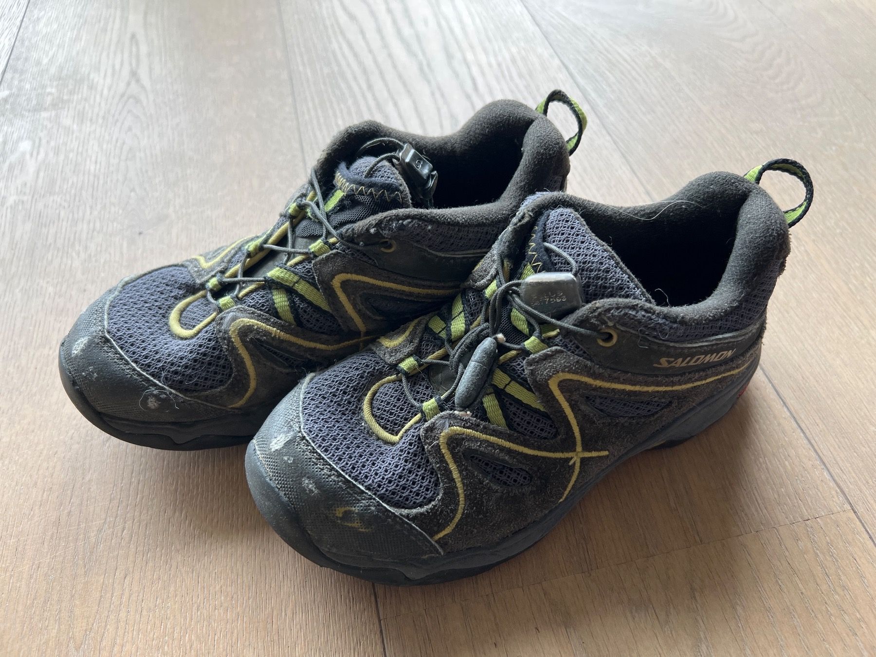 Salomon Scarpe per ragazzi: Salomon Trekkingschuhe, Gr. 31 – Usato da Kallnach venduto da Thetrader 1