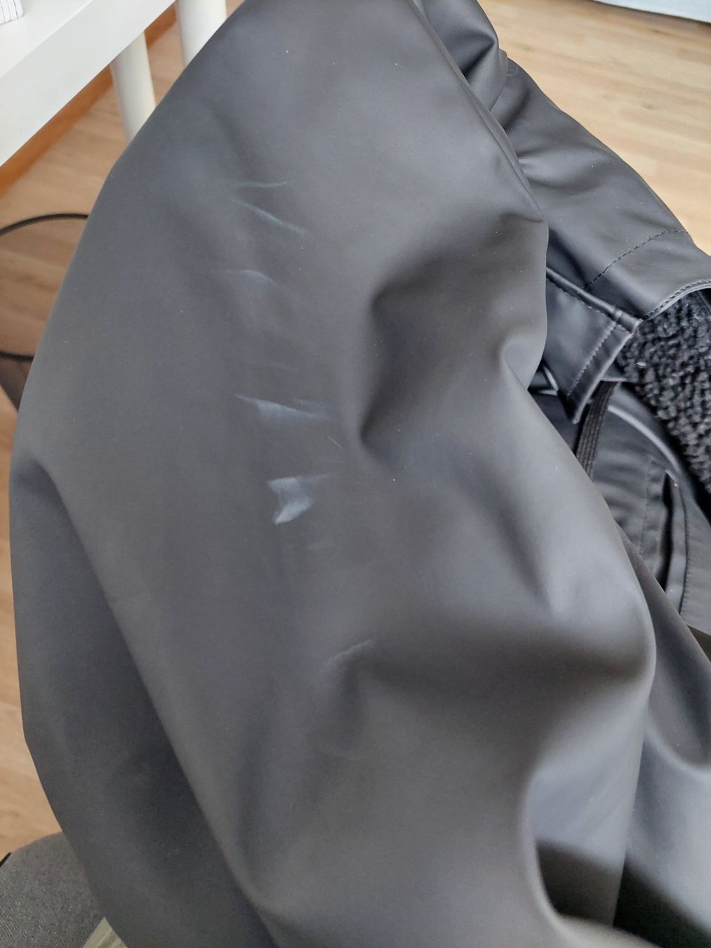 Only Giacche: SCHWARZE WARME REGENJACKE GR. S VON ONLY – Usato da Münchenstein venduto da Strupfi 5