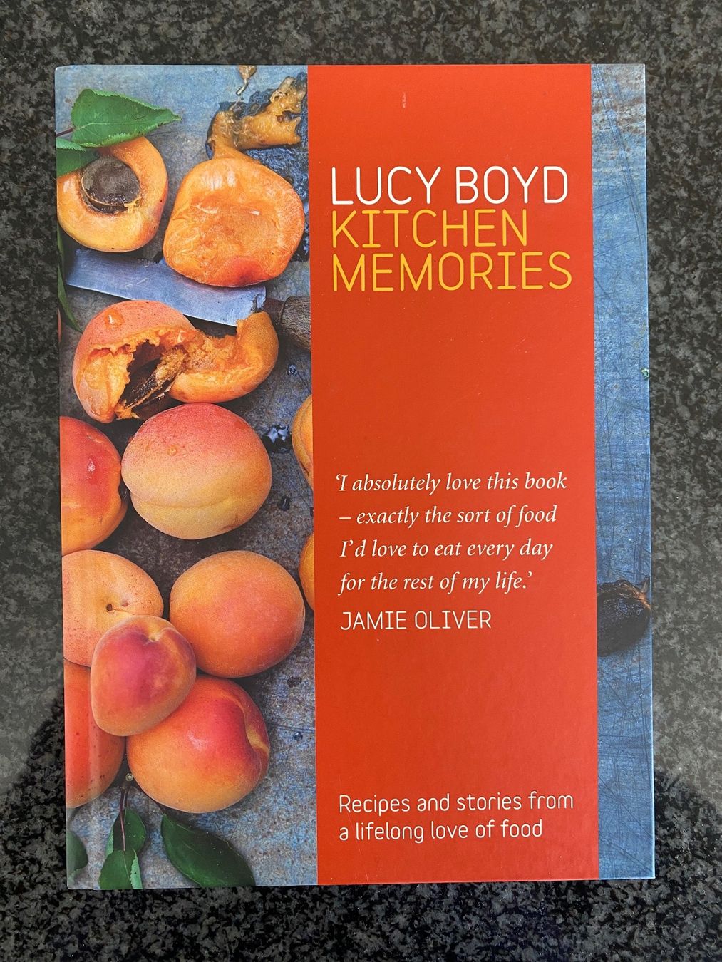 Livres: Cookbook - kitchen memories from Lucy Boyd – D'occasion à Zürich par pat_rx9j