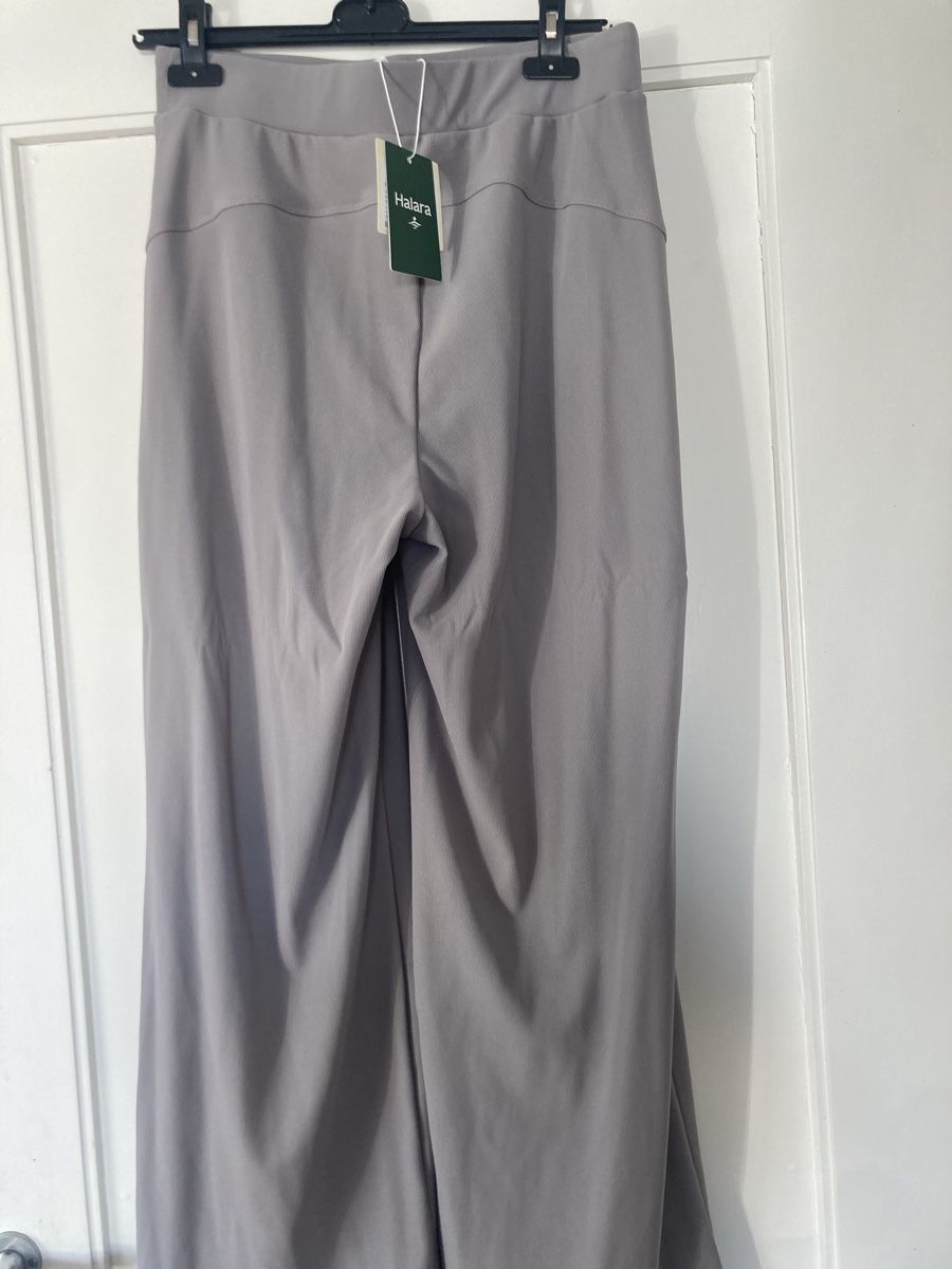 Halara Pantaloni: Stoffhose von Halara  – Nuovo e nell'imballaggio originale da Zürich venduto da den_p2fp 2