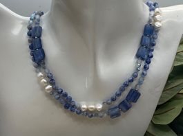 Feines und leichtes Collier Kyanit und Sodalith
