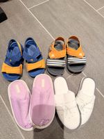 Kinder Schuhe: Adidas Sandalen & Hausschuhe, Grösse 22/23