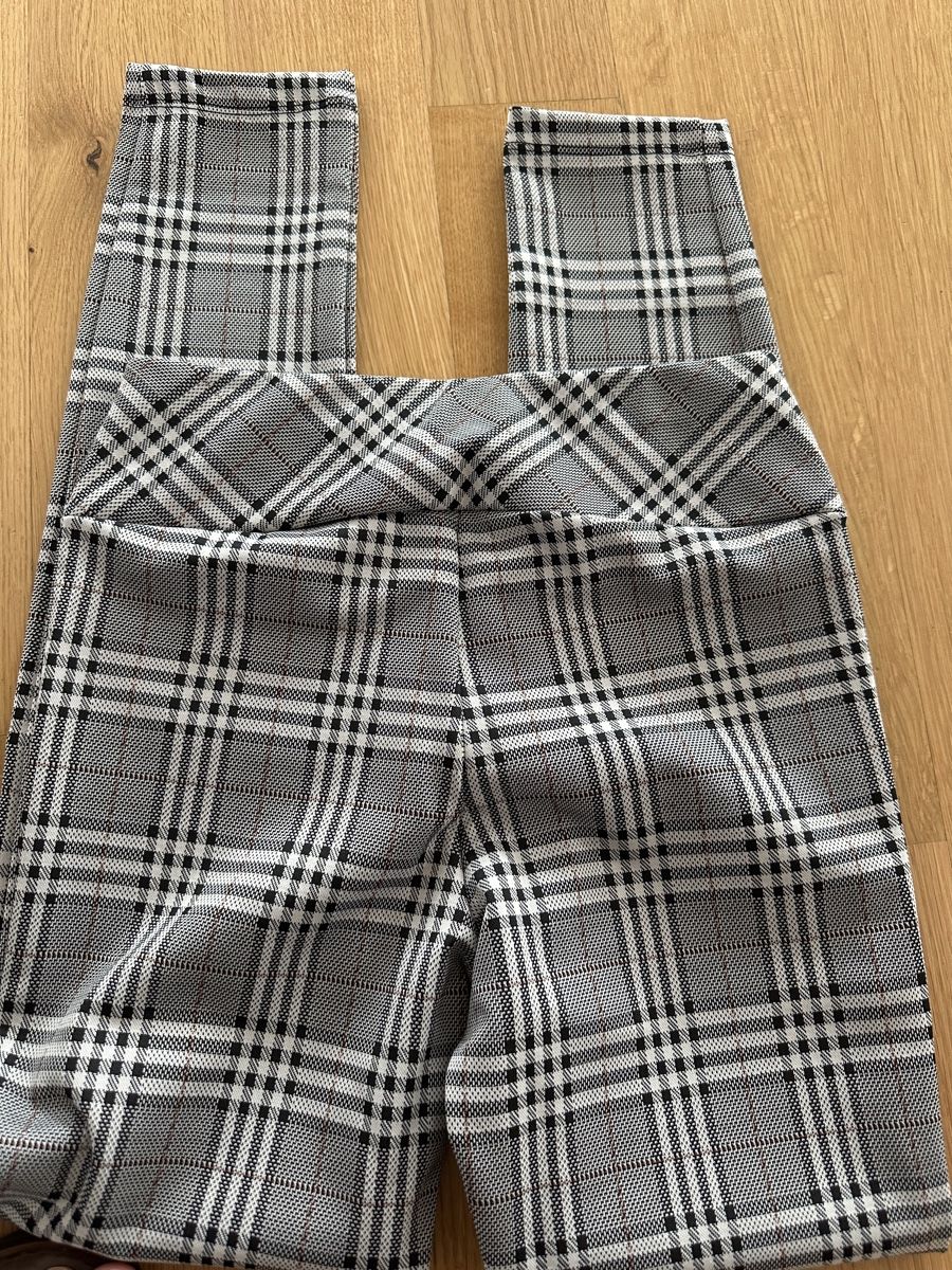 Calzedonia Leggings: Leggins CALZEDONIA – Gebraucht aus Rickenbach b. Wil von iah_pg6d 2