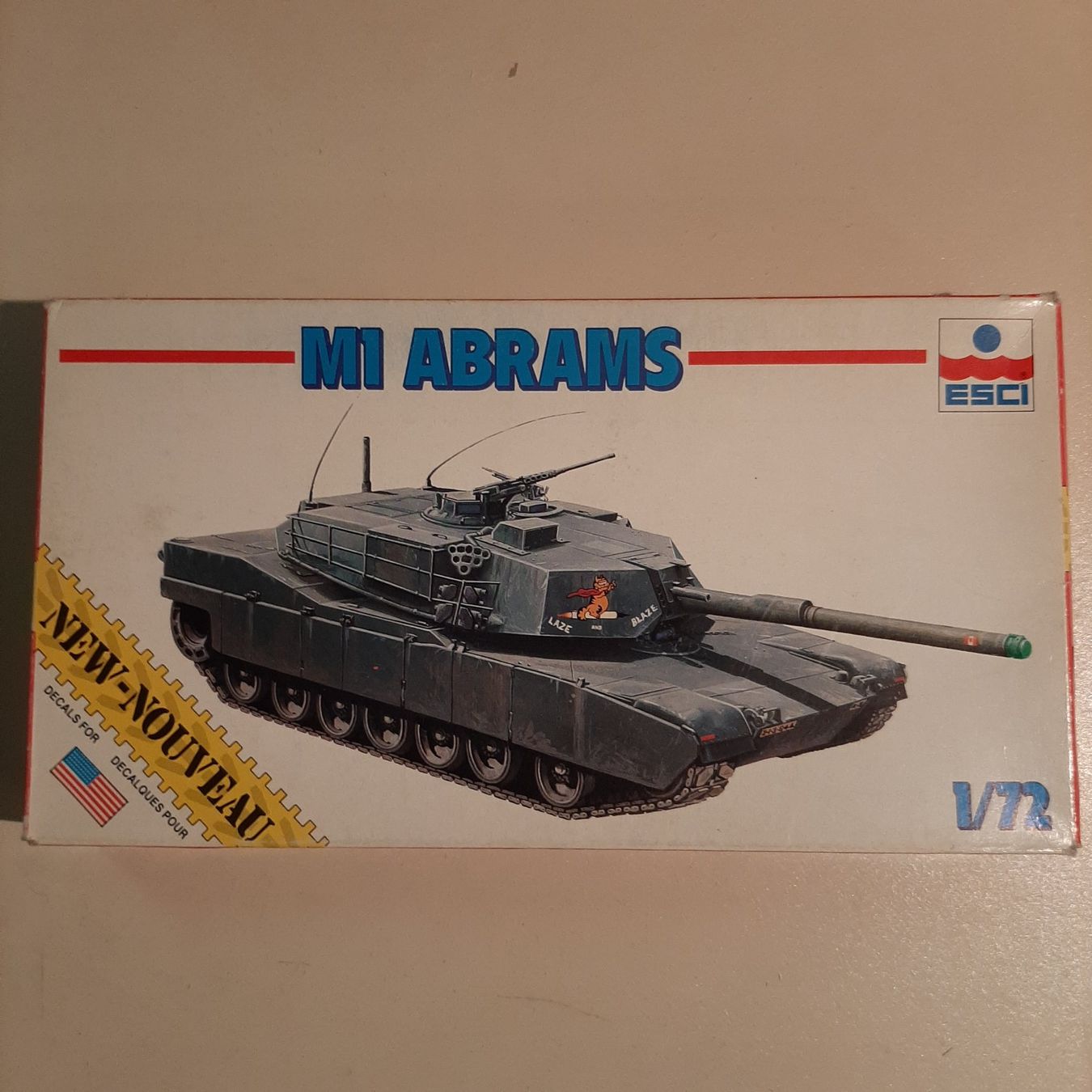 Kit di modellismo & Modellini statici: 714 ... M 1 Abrams Tank ... Esci 8307 – Nuovo (secondo la descrizione) da Bonstetten venduto da Benibanny59