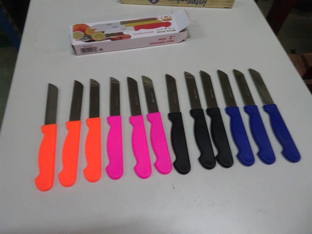 Coltelli da cucina: %12 neue Küchenmesser in div. Farben – Nuovo e nell'imballaggio originale da Necker venduto da liq24
