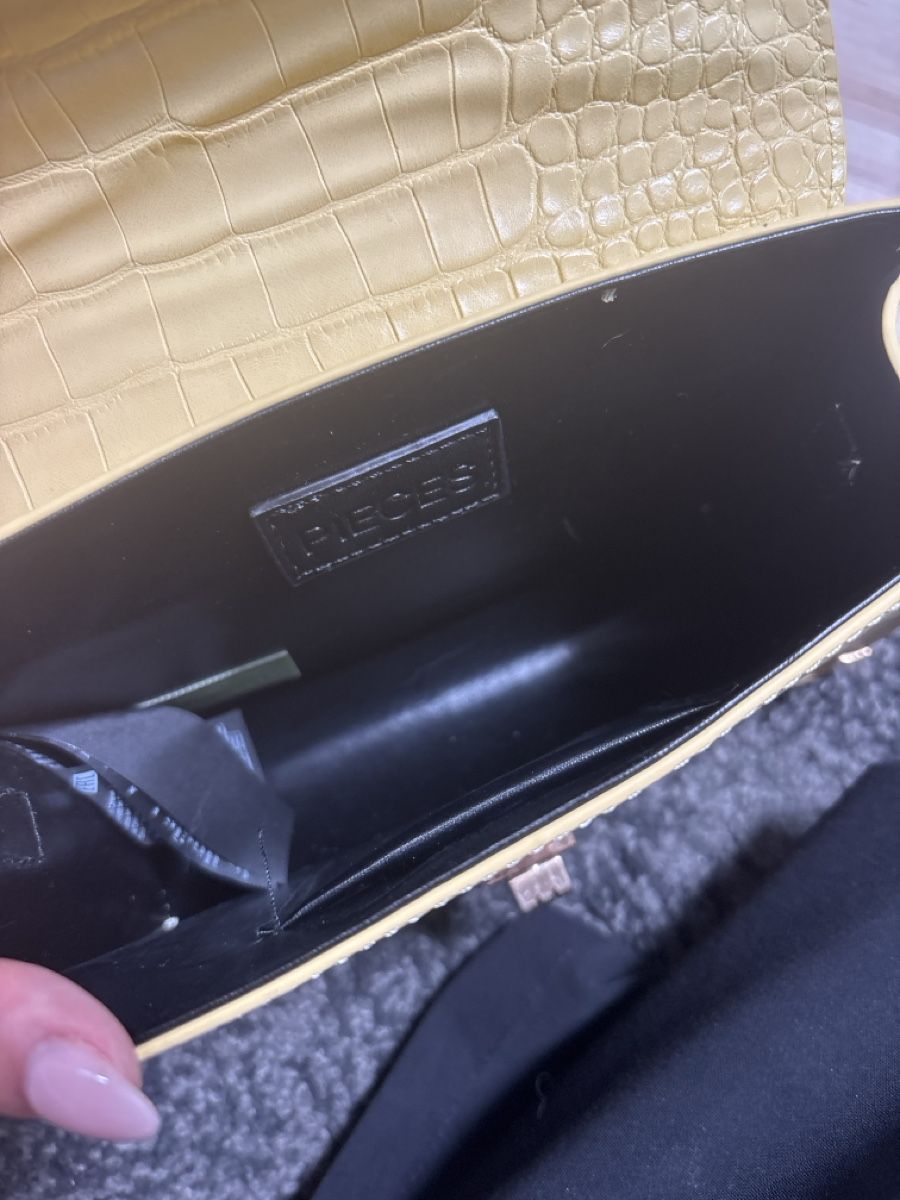 Scarpe da donna: Raid Sandalen gelb Absatz Grösse 37 neu – Usato da Leibstadt venduto da Marinart6424 2