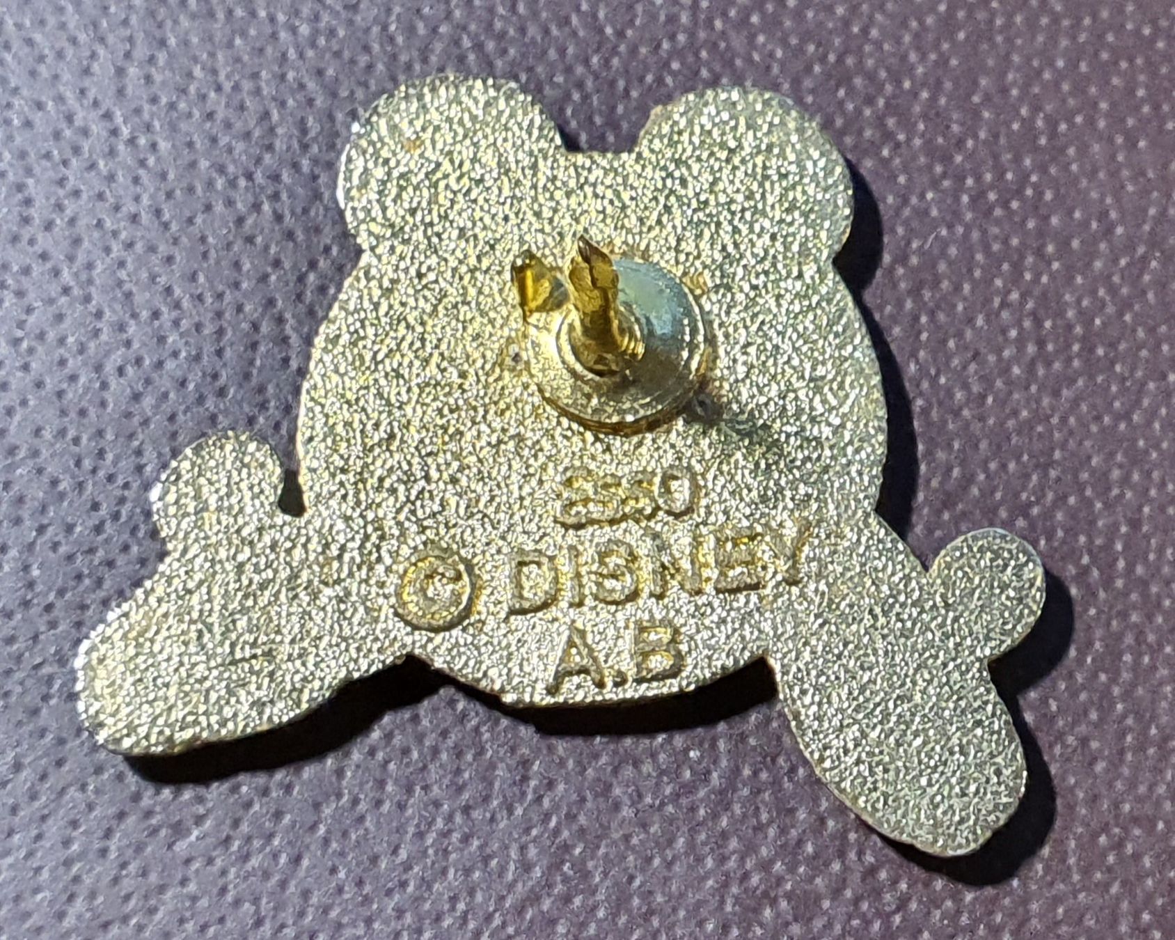 Placchette & Badge: S720 - Pin Comic Walt Disney Mickey Mouse / Esso – Usato da Reinach BL venduto da Boston-Verkauf 1