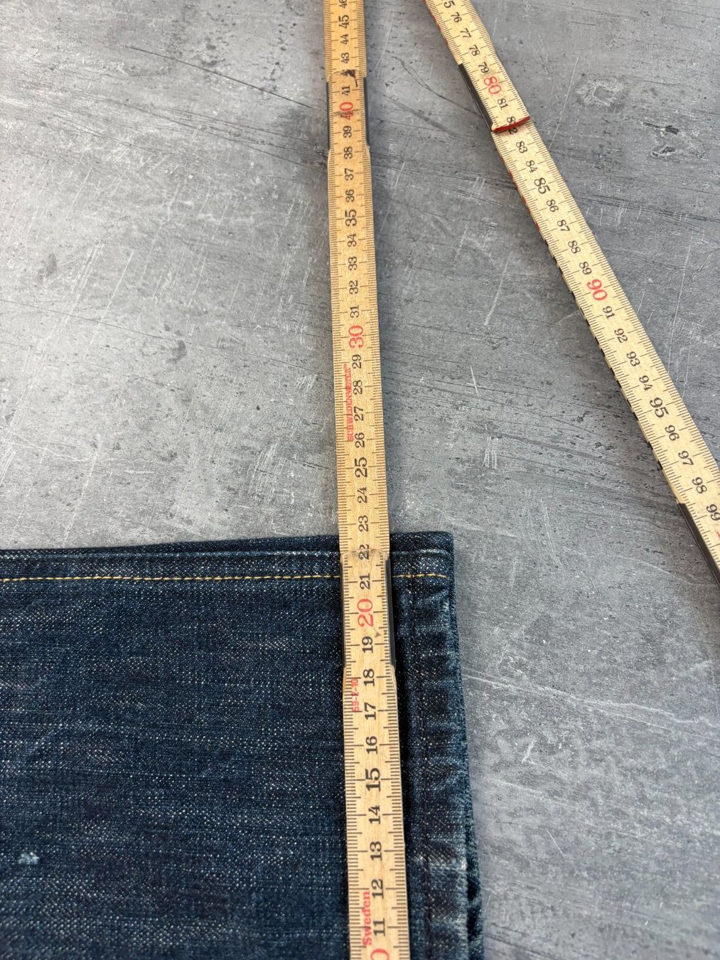 Diesel Jeans: Vintage Diesel Bootcut Flared Jeans (S) – Nuovo (secondo la descrizione) da Werdenberg venduto da hase.vintage 7