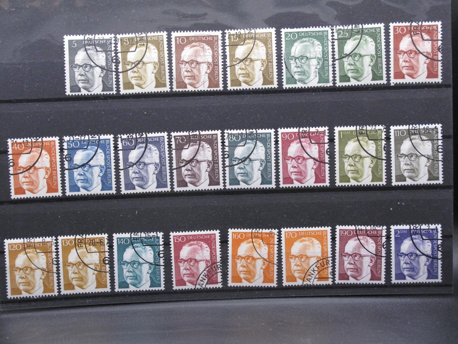 Tutti i francobolli: Berlin 1970 / 1973 Bundespresident Heine gest. – Usato da Wil SG venduto da fva01