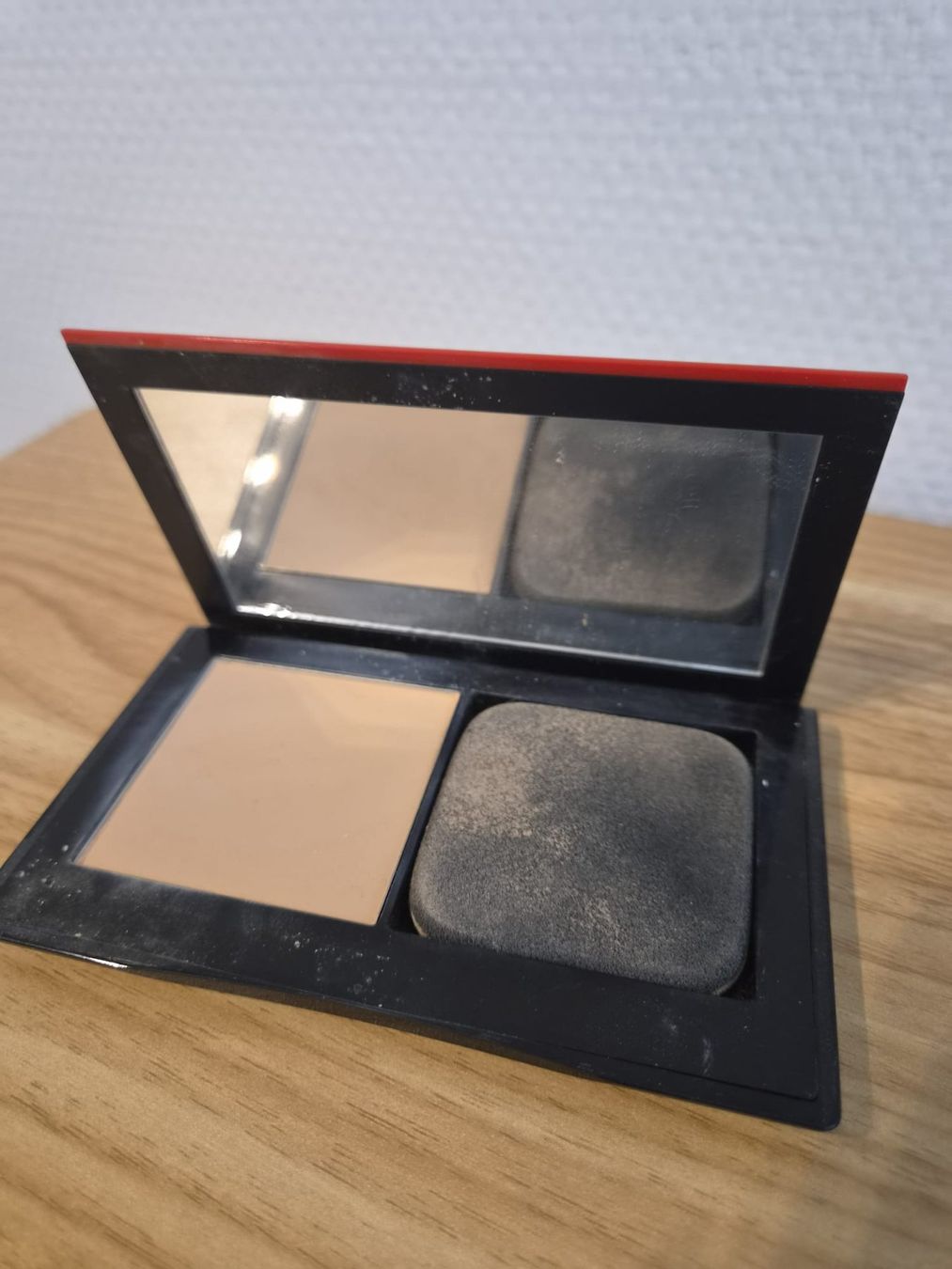 Make-up: Shiseido Make-Up Puder – Nuovo (secondo la descrizione) da St. Gallen venduto da jhaene