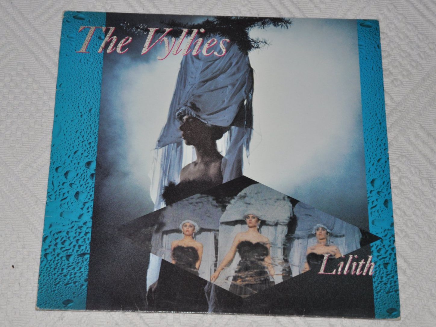 Vinyles: LP The Vyllies - Lilith – D'occasion à Boll par Theodora15