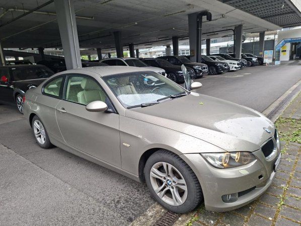 BMW Automobili: BMW 320i Coupe (E92) – Usato da Muttenz venduto da Rbrosi 3