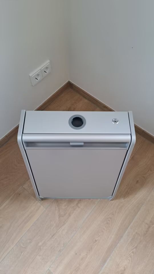 Scrivanie: Moll original Winner Vario Box drawer – Nuovo (secondo la descrizione) da Bottmingen venduto da Vageek 2