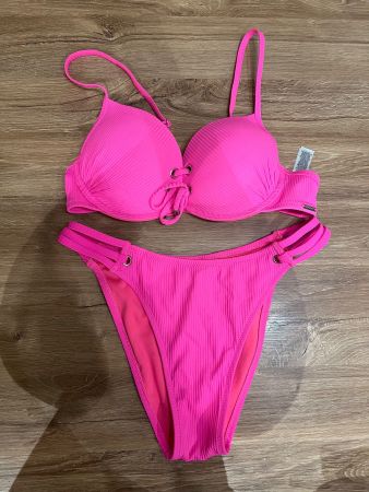 Neuwertiger, pinker Sommer Bikini, Grösse S, Top Zustand