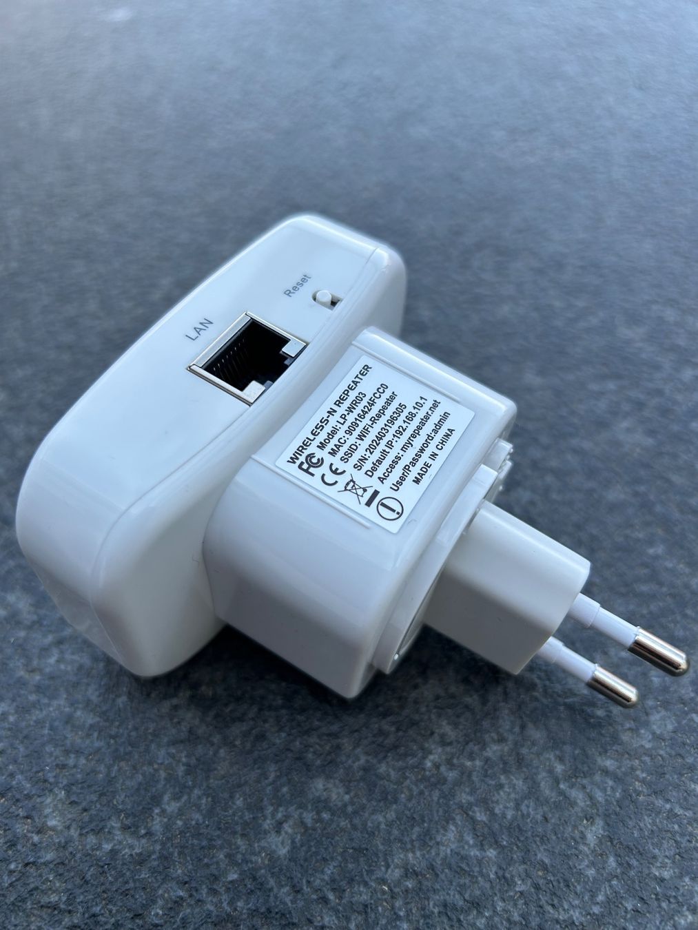 Wlan: EXTENDLIX Super kompakter WIFI Repeater – Gebraucht aus Bachenbülach von Vogel61 2