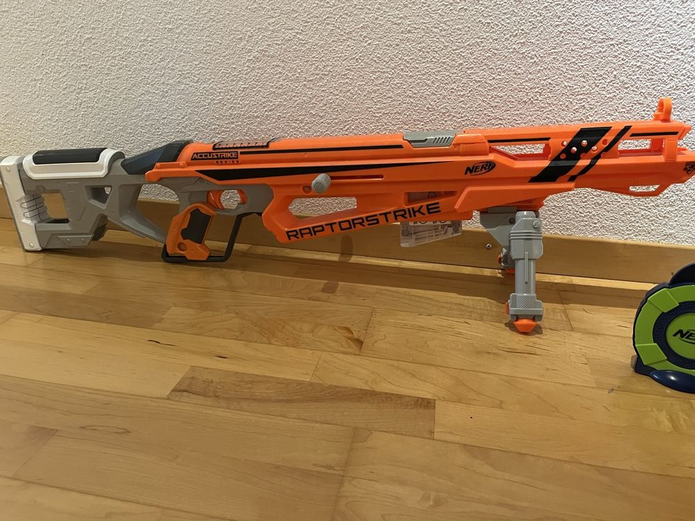 NERF Raptorstrike mit Zielscheibe (Gebraucht) in Rorschacherberg für ...