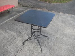 NOVANTINO Metalltisch Bistrotisch Gartentisch 70x70cm