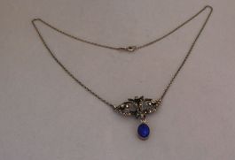 Antike Kette 800 Silber mit Sodalith Cabochon Stein um 1910