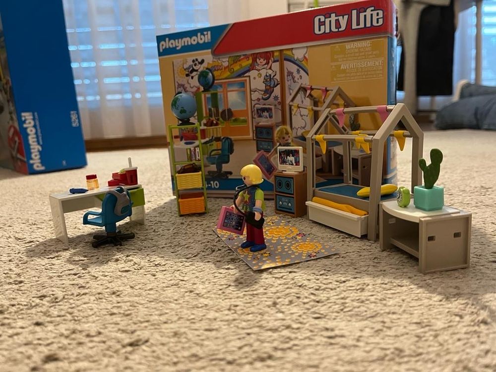 Playmobil 70988 Kinderzimmer (Gebraucht) in Zumikon für CHF 15 – mit ...