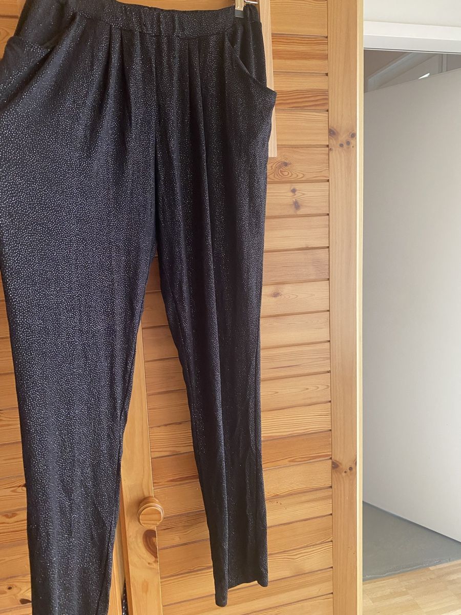 Hosen: Max&Co schwarze Hose  mit Glitzer Steine Grösse L – Gebraucht aus St Gallen von Berta343 3