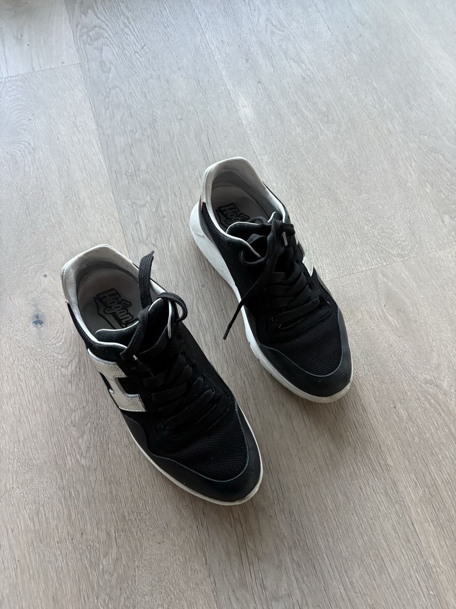 Hogan Scarpe da donna: Hogan Sneakers Gr. 37.5 – Usato da Rüttenen venduto da Peace61 1