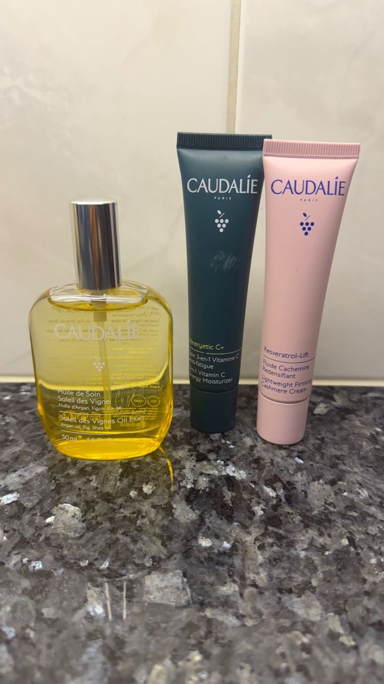 Caudalie Soins du visage: Caudalie Set – Neuf (Voir description) à Belp par sabadesign