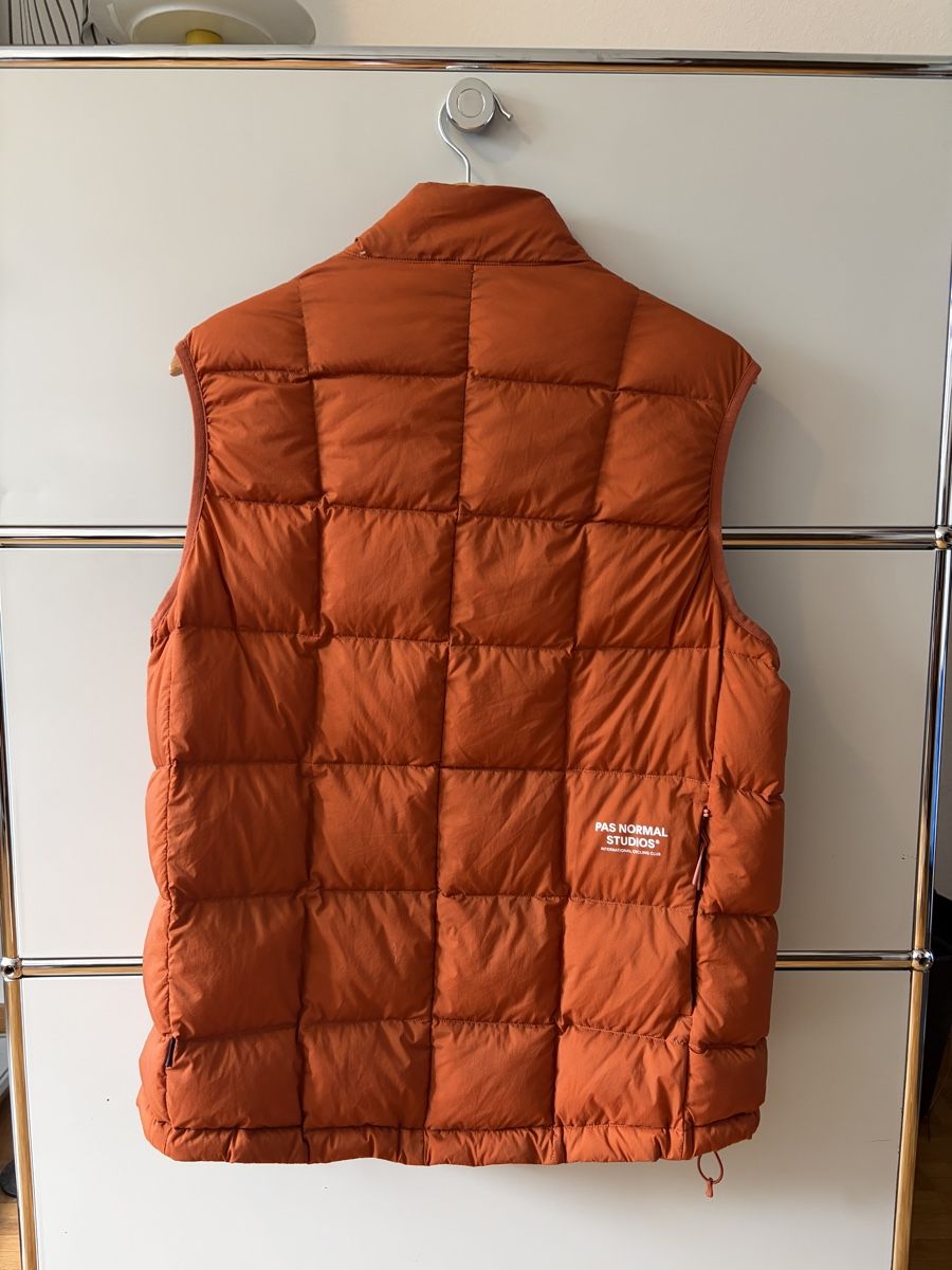 Pas Normal Studios Gilets: Pas Normal Studio Weste – D'occasion à Zürich par Wenk12 1