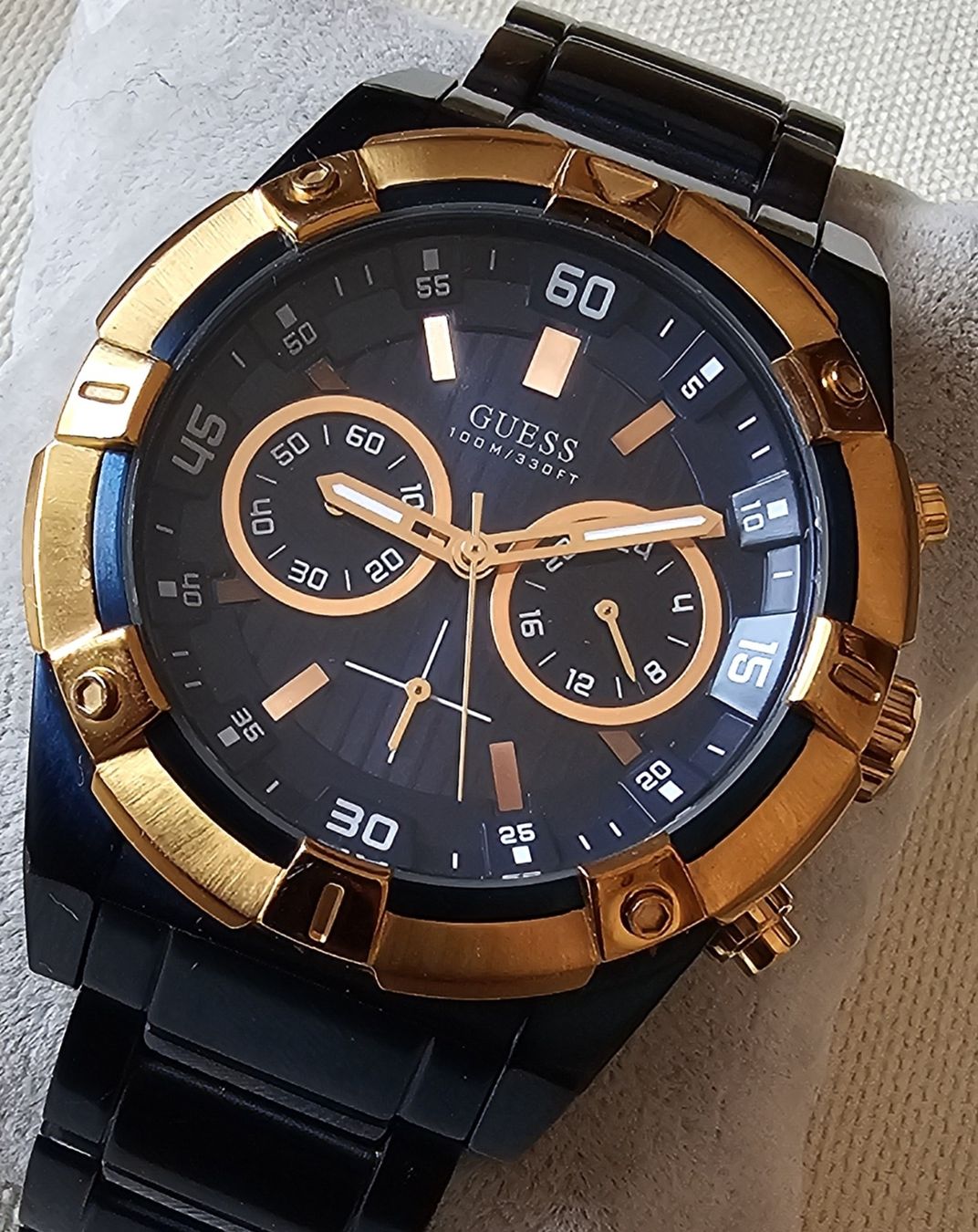 Guess Orologi: GUESS Chronograph mit Box elegante Herrenuhr 45mm – Usato da Speicher venduto da Lemore