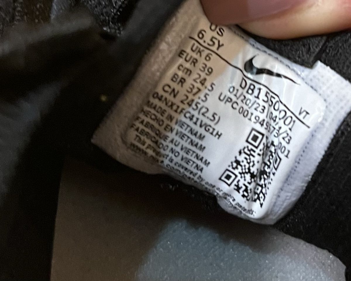 Nike Scarpe da uomo: Nike Air Vapormax – Nuovo (secondo la descrizione) da Uznach venduto da le-ma-di- 6