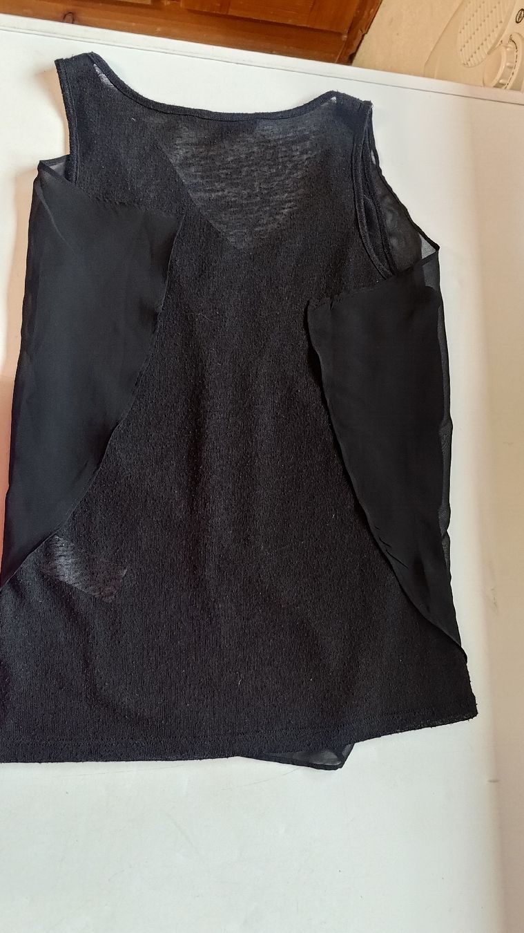 Leibchen & Hosen: Tom Tailor – Gebraucht aus Poschiavo von Linuzzo80 2