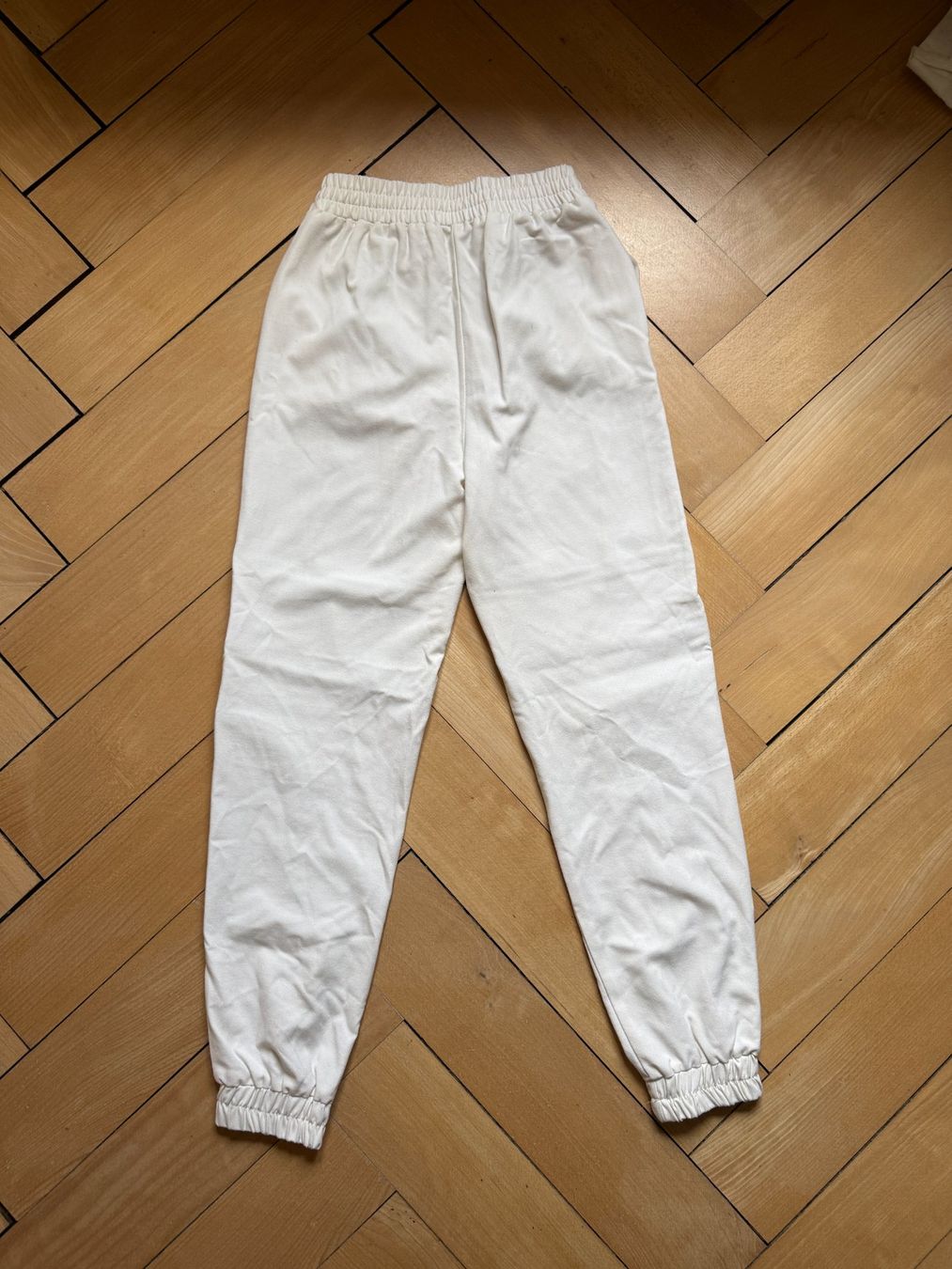 Tally Weijl Pantalons: Hose offweiss sportlich 34 – D'occasion à Zürich par Diazaio 2