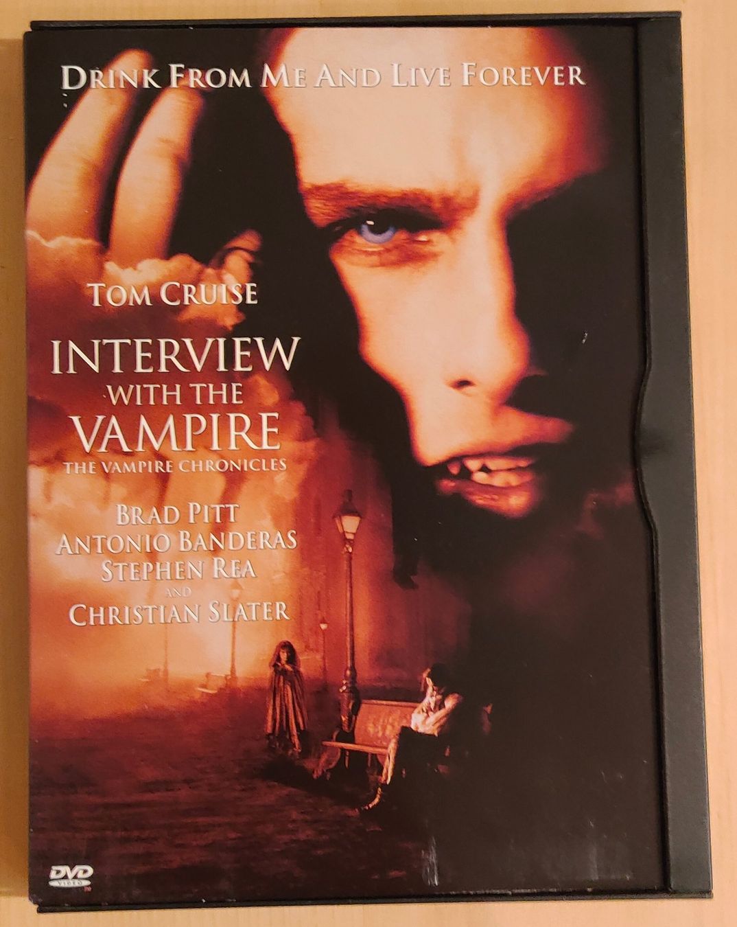 Tutti i DVDs: DVD Interview mit einem Vampir - Tom Cruise – Usato da Heerbrugg venduto da sve_p826