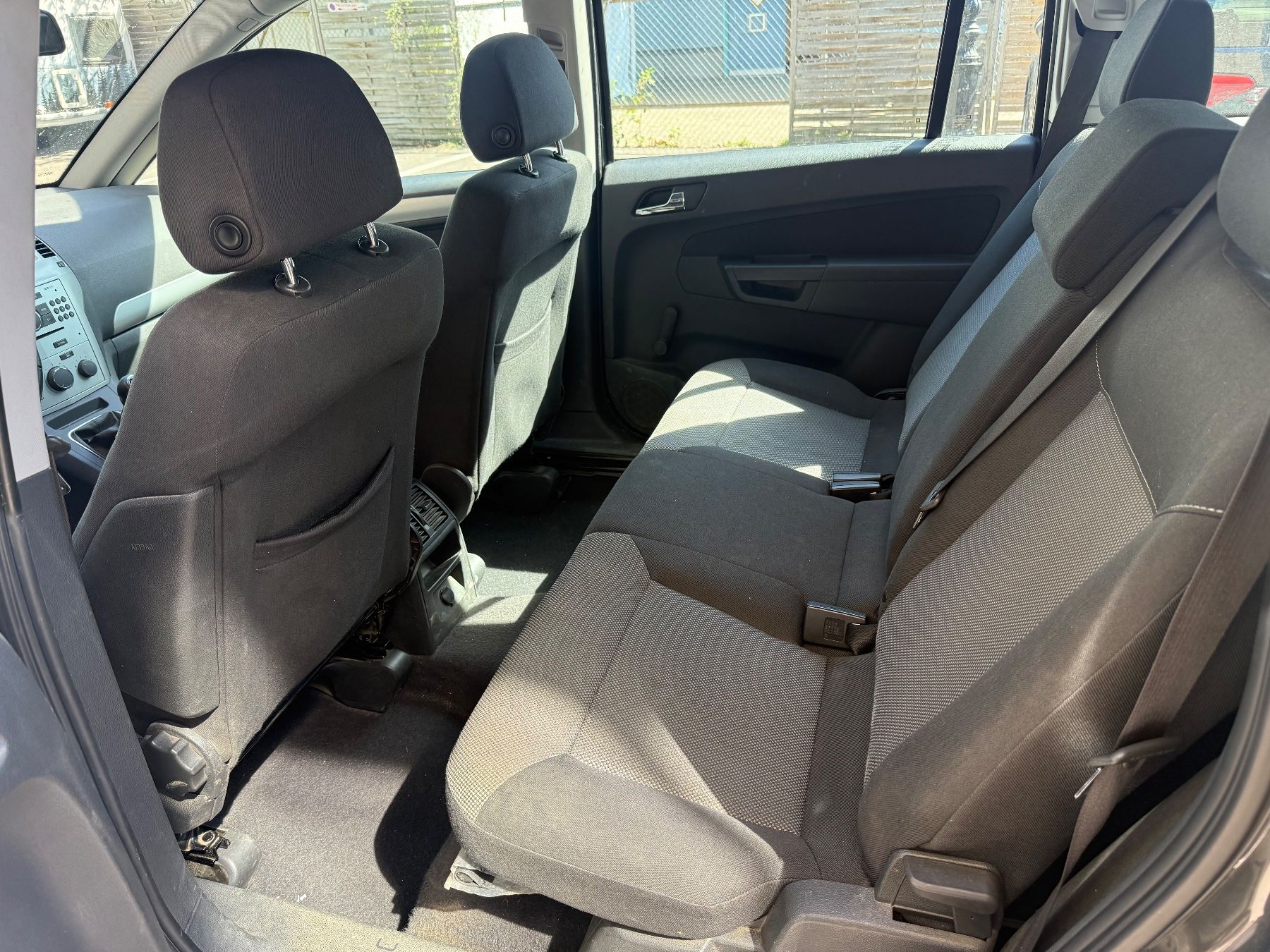 Opel Automobili: Opel Zafira – Usato da Fehraltorf venduto da bri_m65j 6
