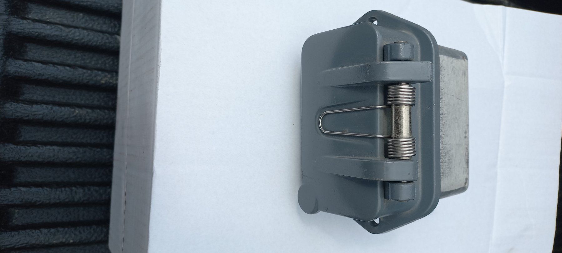 Spine: PRISE  40 Amp – Usato da Cheyres venduto da Capitain 1