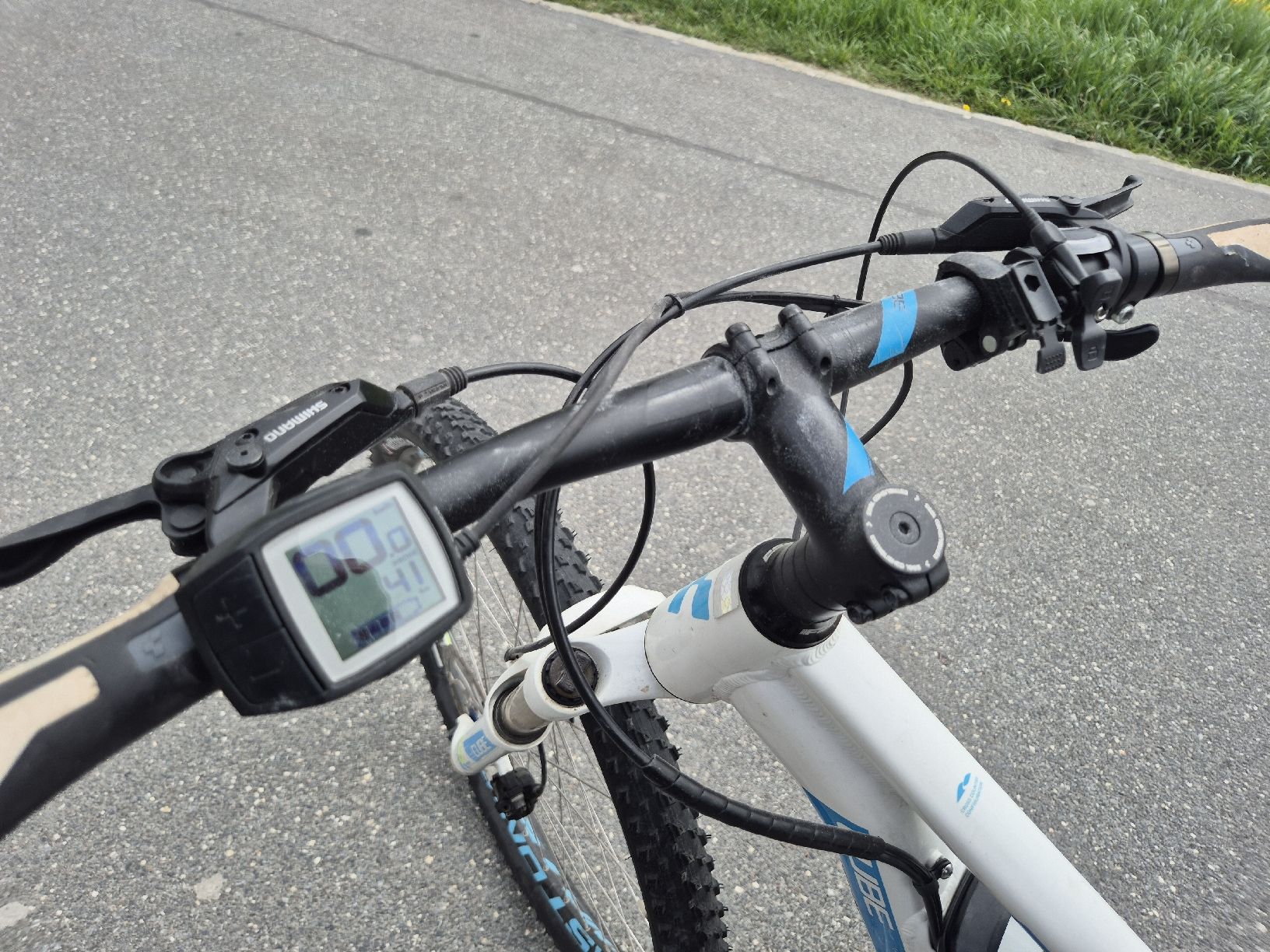 Cube Velos: E-Bike Cube Top Zustand mit grossem Service – Gebraucht aus Landquart von nimali 1