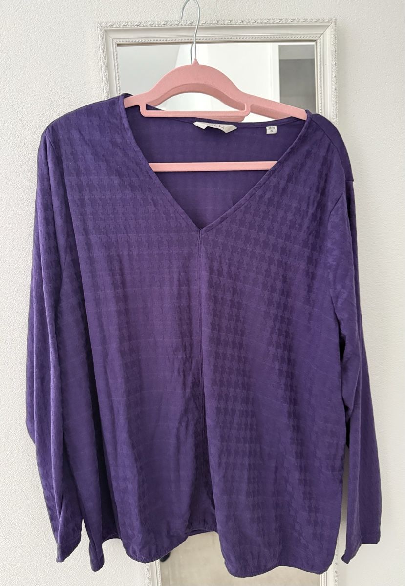Tchibo T-shirt: Strukturiertes Langarmshirt Grösse 48/50 – Nuovo (secondo la descrizione) da Pfeffikon LU venduto da pepino17