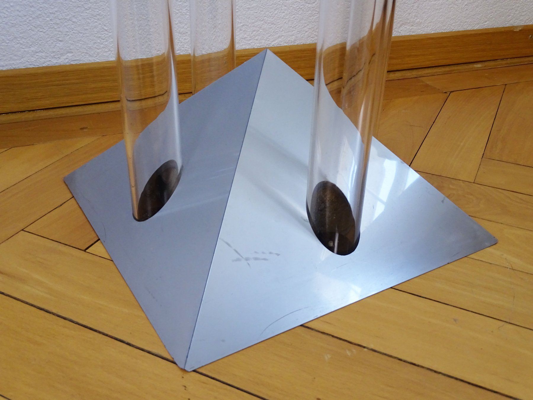 Tavoli: 2er Set - Beistelltische / Blumenhocker/ Bartisch Acrylglas – Usato da Solothurn venduto da hli_n69n 5
