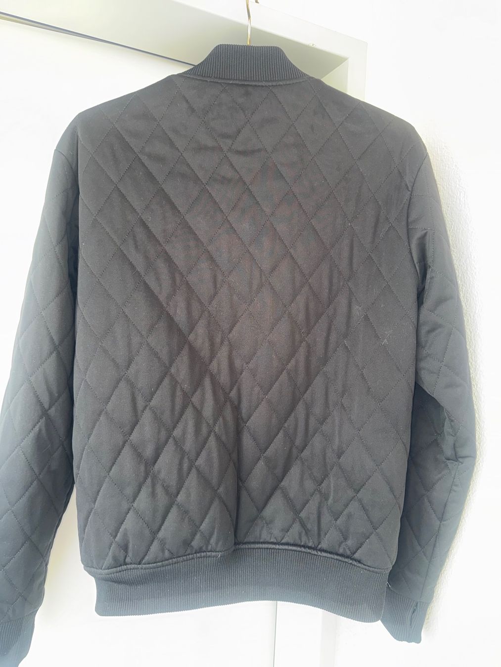 Zara Jacken: gesteppte Bomberjacke Zara Man Gr.S – Gebraucht aus Buchrain von nat_pl5p 1