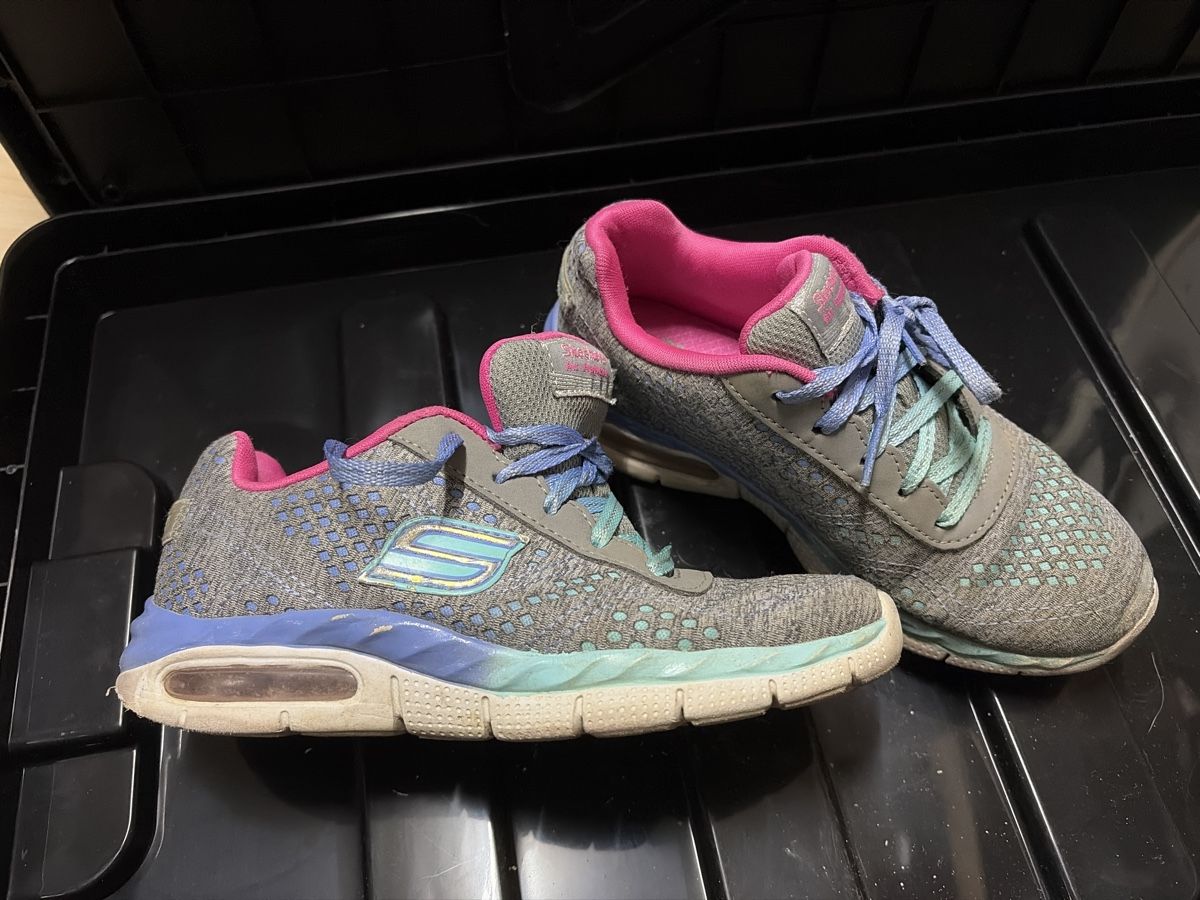 Skechers Scarpe per ragazze: Skechers Grösse 31 – Usato da Granges-Paccot venduto da Fwaeber