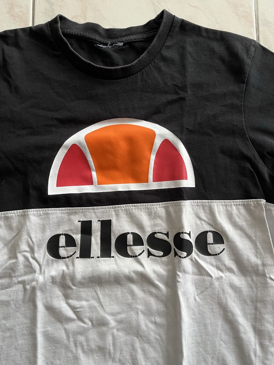 Ellesse T-shirt: T-shirt Ellesse Taille M – Usato da etagnières venduto da isoz01 1