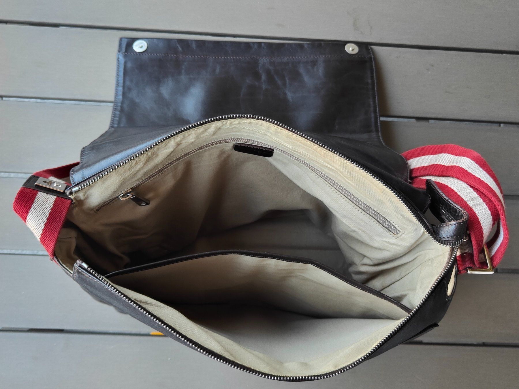 Bally Taschen: BALLY Messenger Bag – Gebraucht aus Lugano von claudio.luga 2