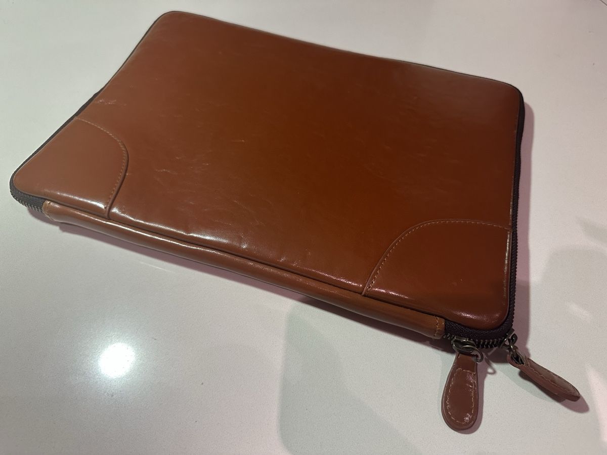 Valigie & Borse: Laptoptasche Leder Notebook – Usato da Bolken venduto da viv_52qx