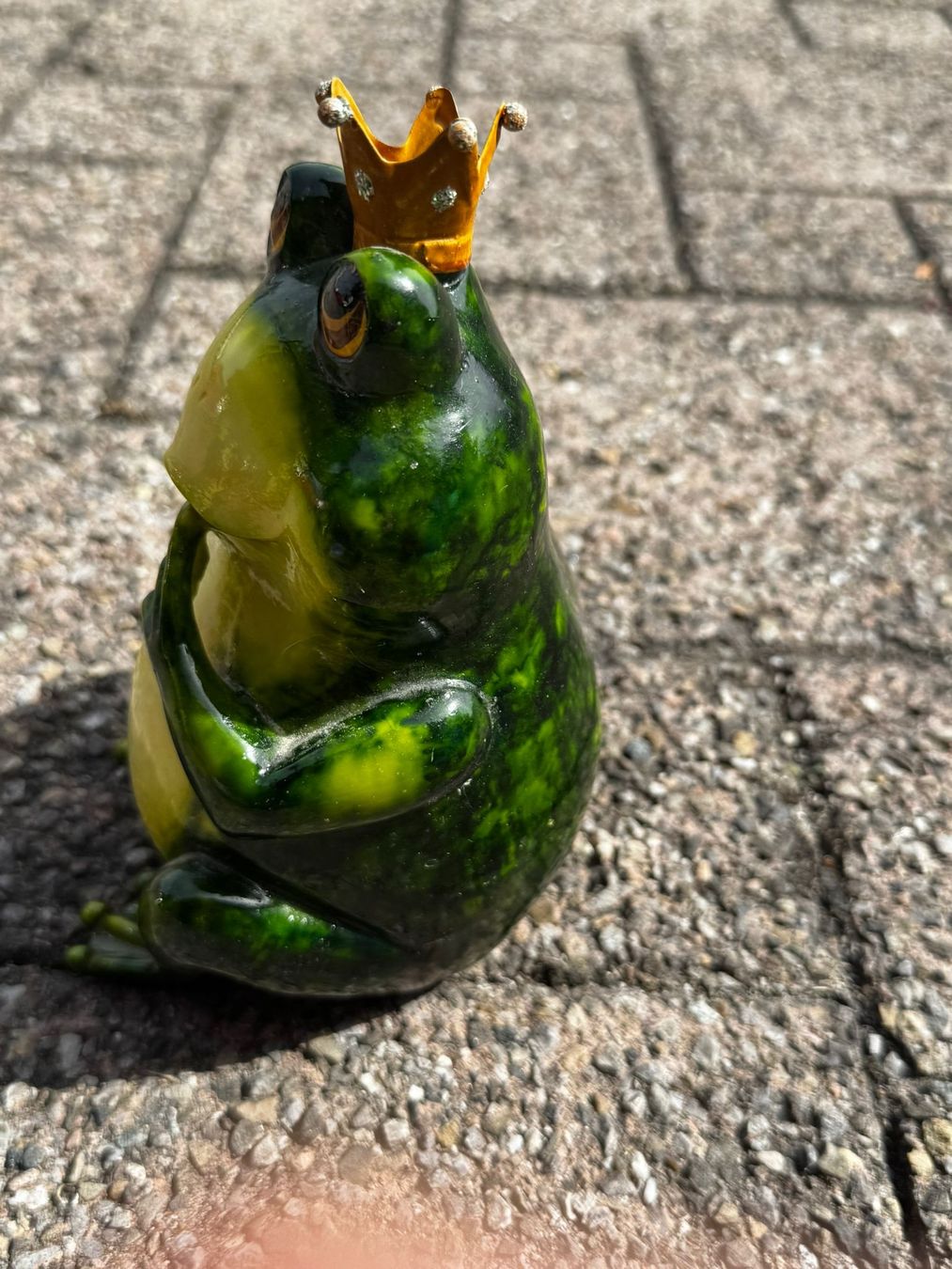 Statuette: Formano Froschkönig klein – Usato da Egg b. Zürich venduto da Brocki_Insel_Egg 1
