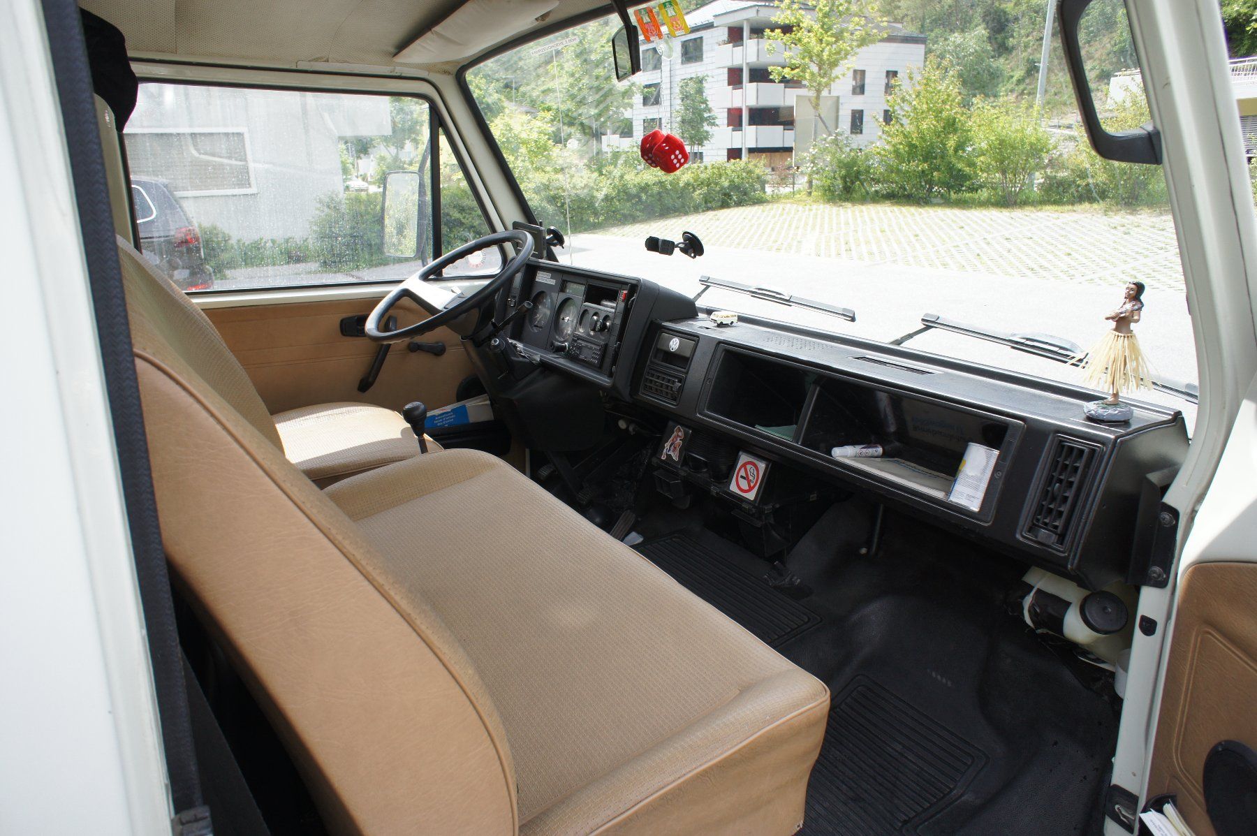 VW Camping Fahrzeuge: VW Bus LT 31 Wohnmobil – Gebraucht aus Mörel von Angis-Angebote 6