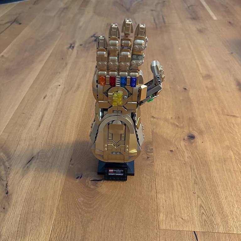 Lego Giocattoli: LEGO 76191 Infinity Handschuh - Preis verhandelbar – Usato da Rorschacherberg venduto da ZiPlion 1