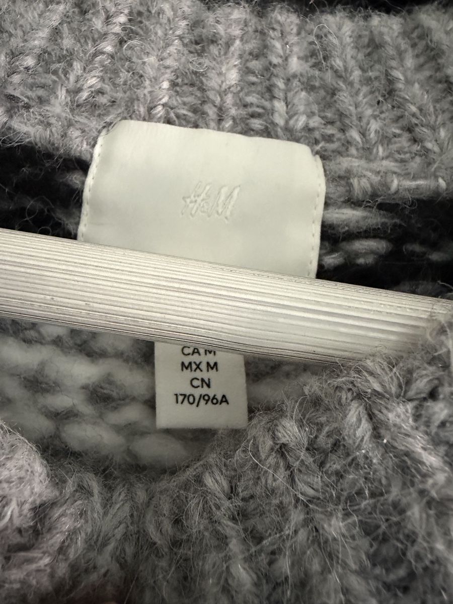 H&M Maglioni & Felpe: H&M Damen Skipullover Gr. M – Nuovo (secondo la descrizione) da Ostermundigen venduto da anja046 1