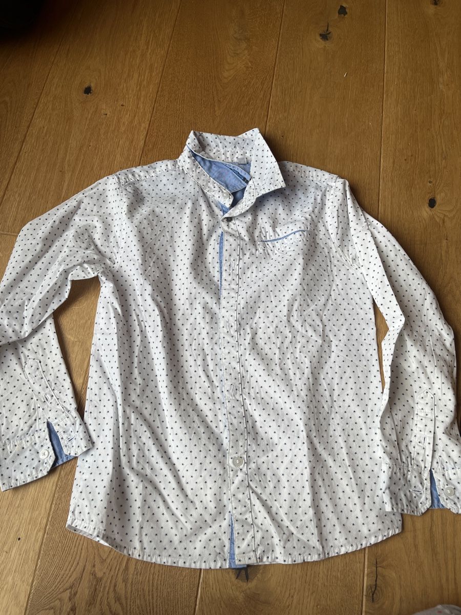 Camicie, T-shirt & Polo: Hemd wie neu 134 OVS – Usato da Balmberg venduto da Berglihof